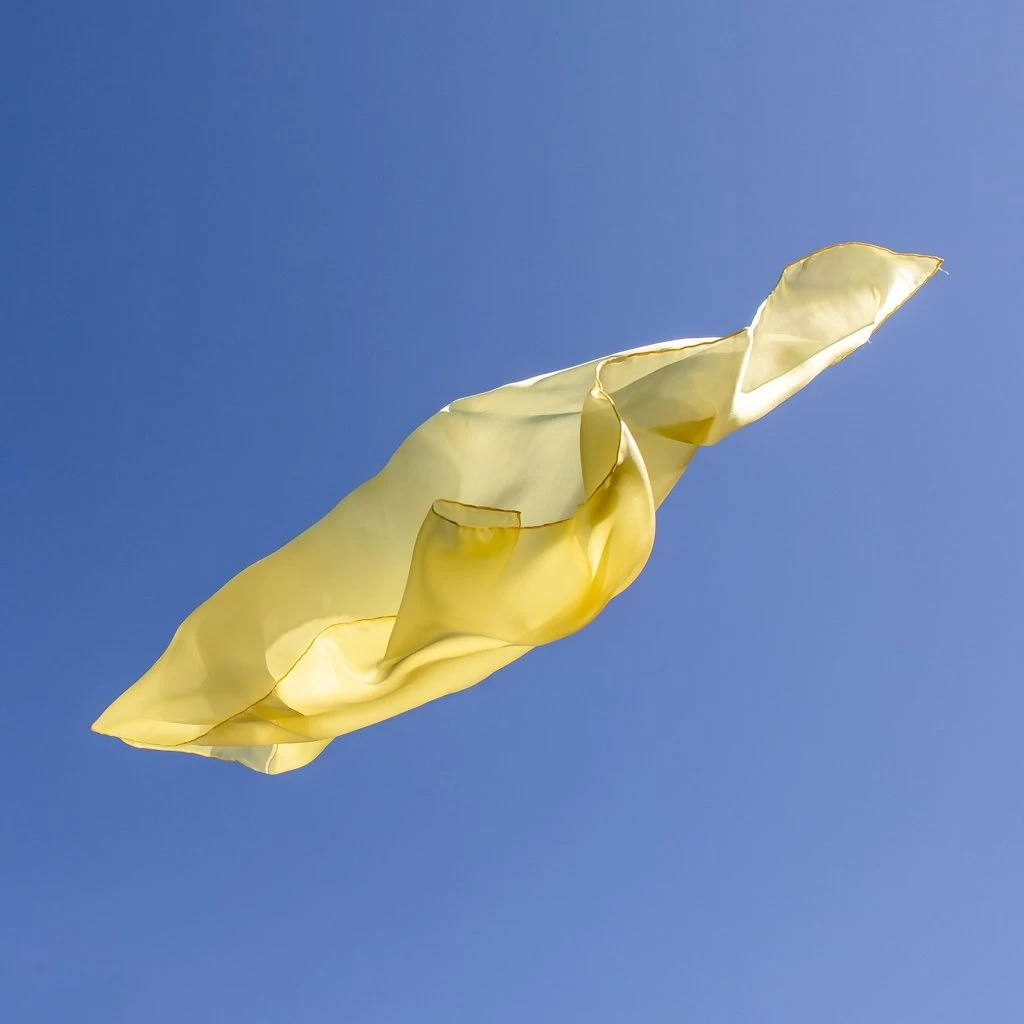 Sarah's Silks Speelzijde Sarah's Silks Gele Zijde - Afbeelding 3