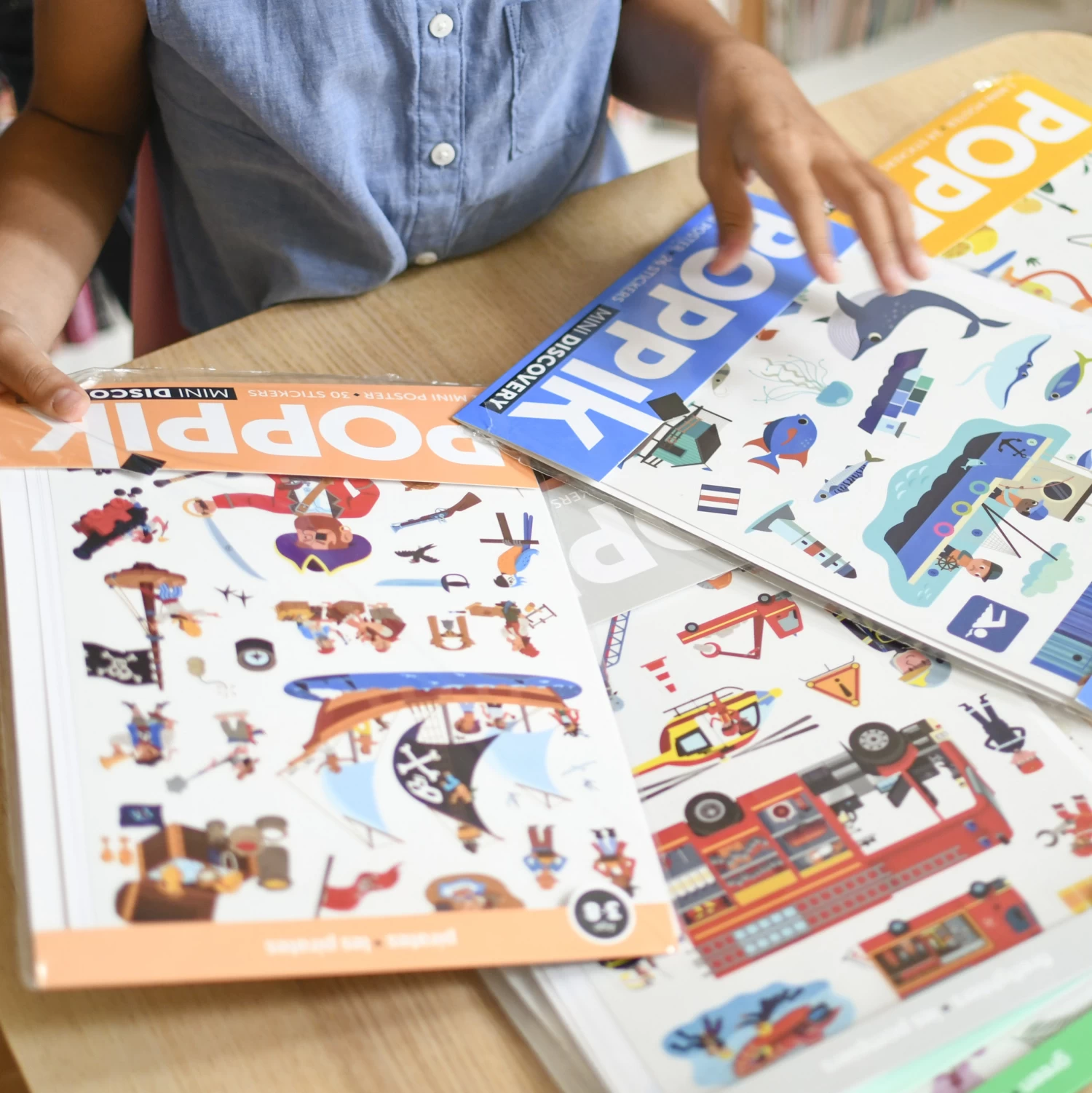 Poppik Poppik Stickerposter Mini Grey - Space - Afbeelding 3